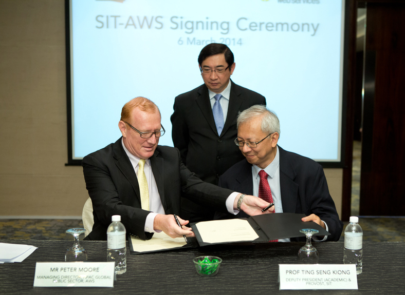 Witnessed by Khoong Hock Yun, Assistant Chief Executive (Infrastructure & Services Development) of the Infocomm Development Authority of Singapore, the MOU was signed by Professor Ting Seng Kiong, Deputy President (Academic) & Provost, SIT and Peter Moore, Managing Director, APAC Global Public Sector, AWS.