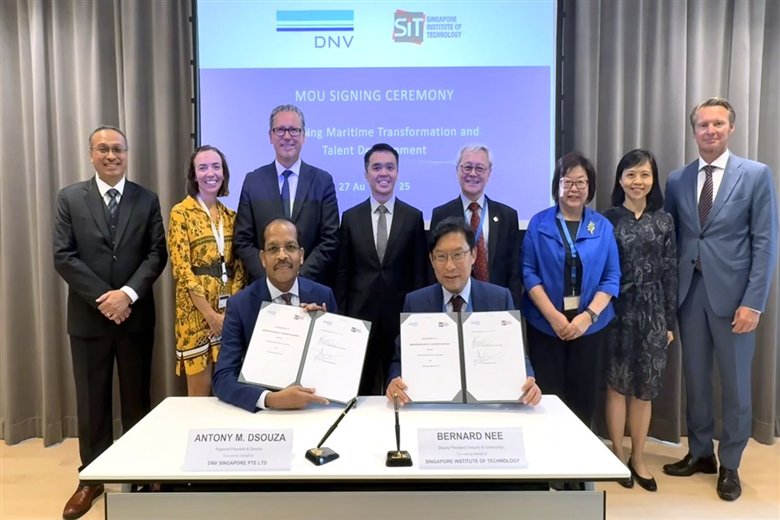 SIT and DNV representatives at an MOU signing ceremony