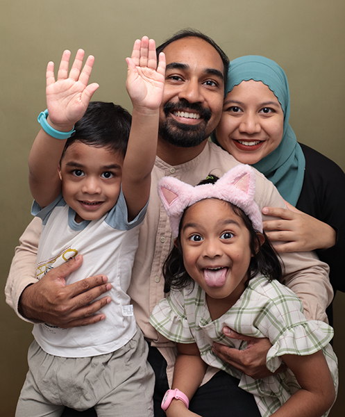 Sheik and family.jpg