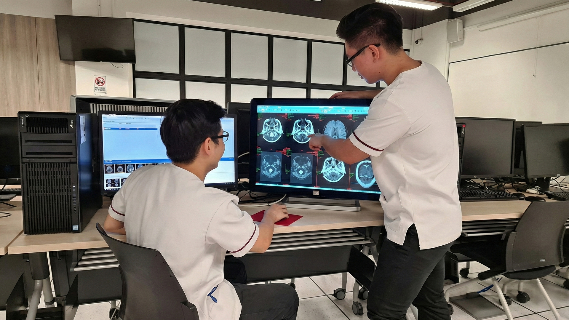 dr1080.jpg