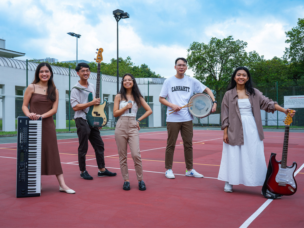 Performing arts group Muzeka