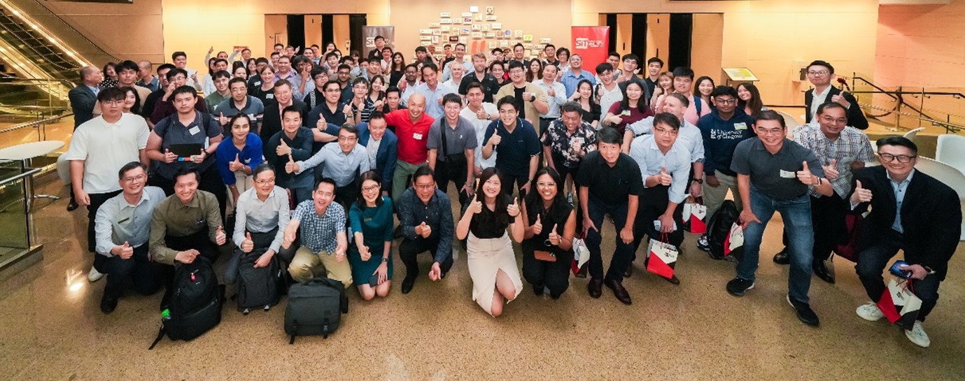 Mentors, current and former mentees, SIT faculty members, and representatives from SIT and Young NTUC at the IMP Appreciation Night. (SIT Photo: Keng Photography/Tan Eng Keng)