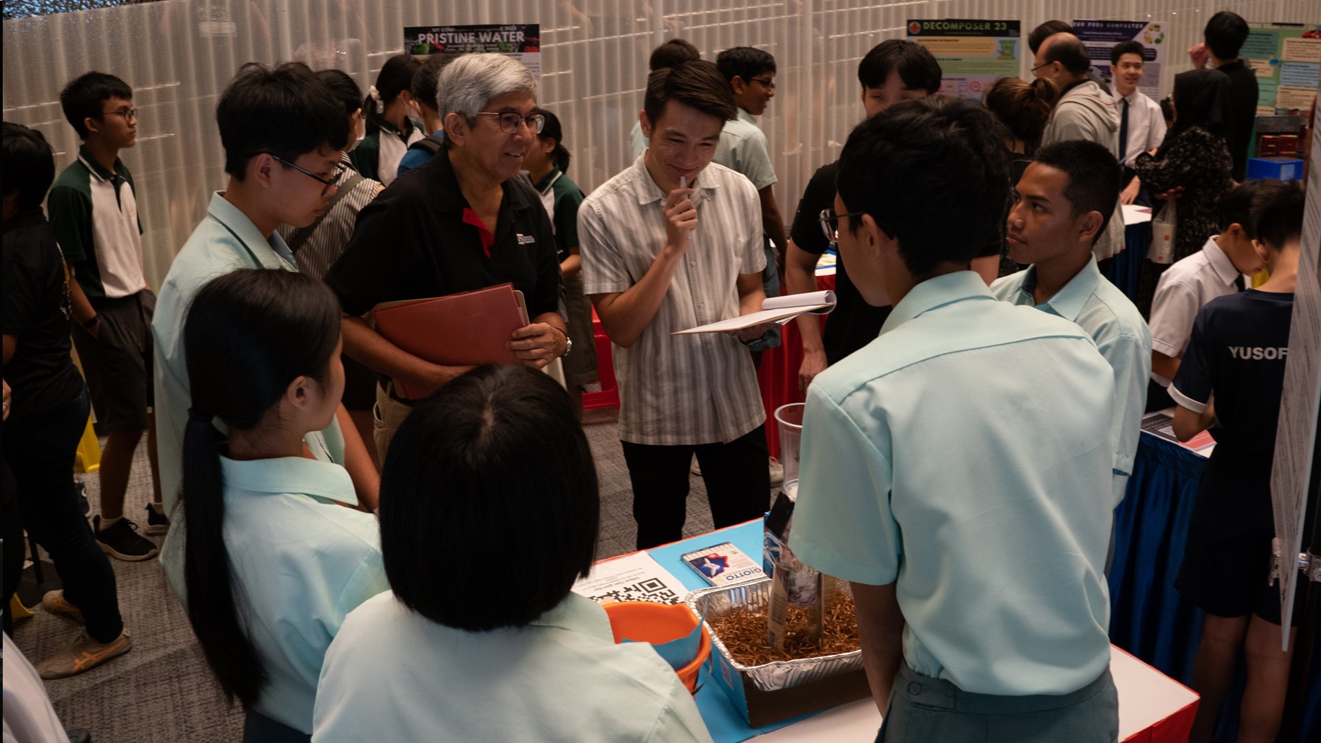 Prof Yaacob judging