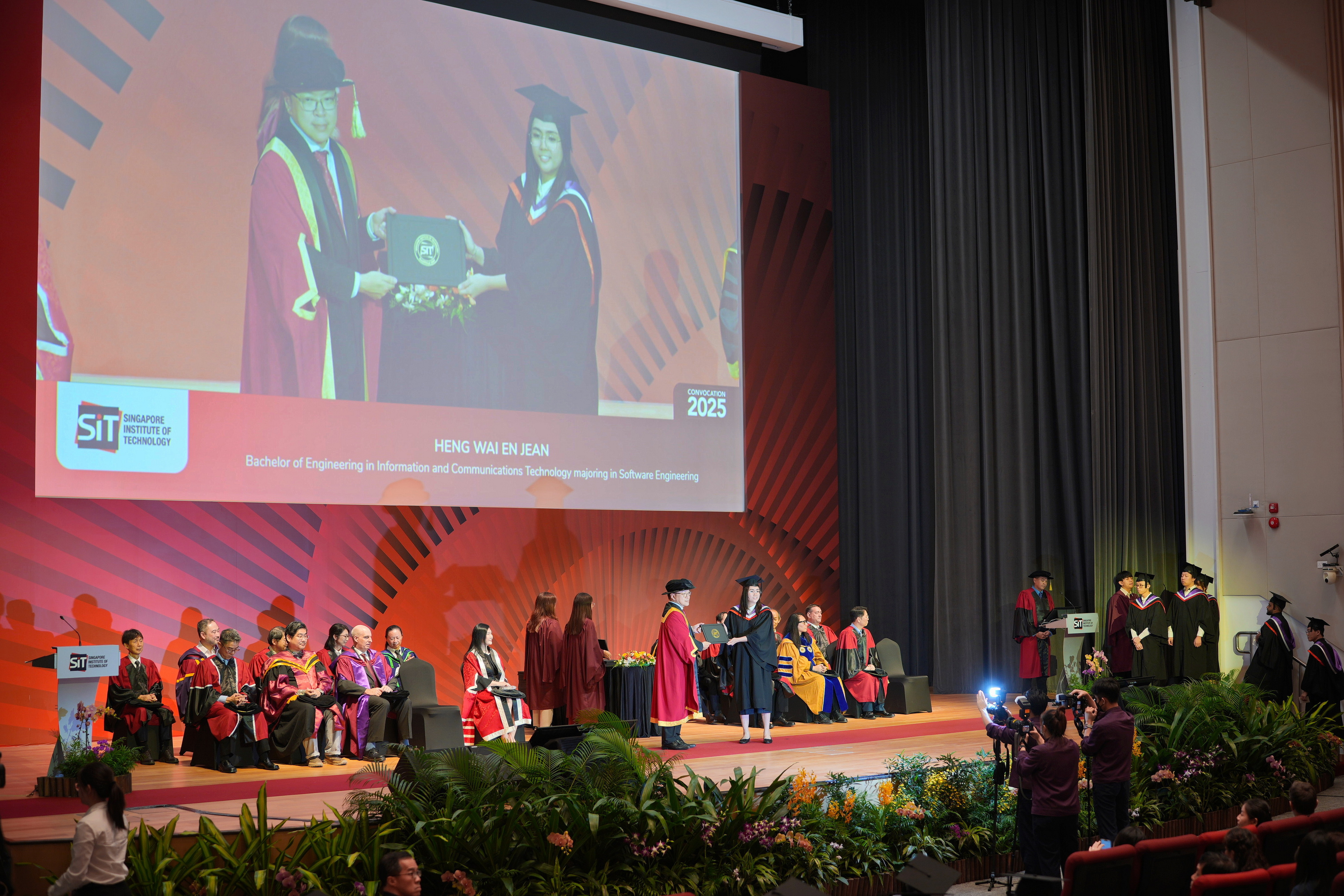 251016_S12_Convocation25_SIT-KengPhotography-R1_02494.JPG