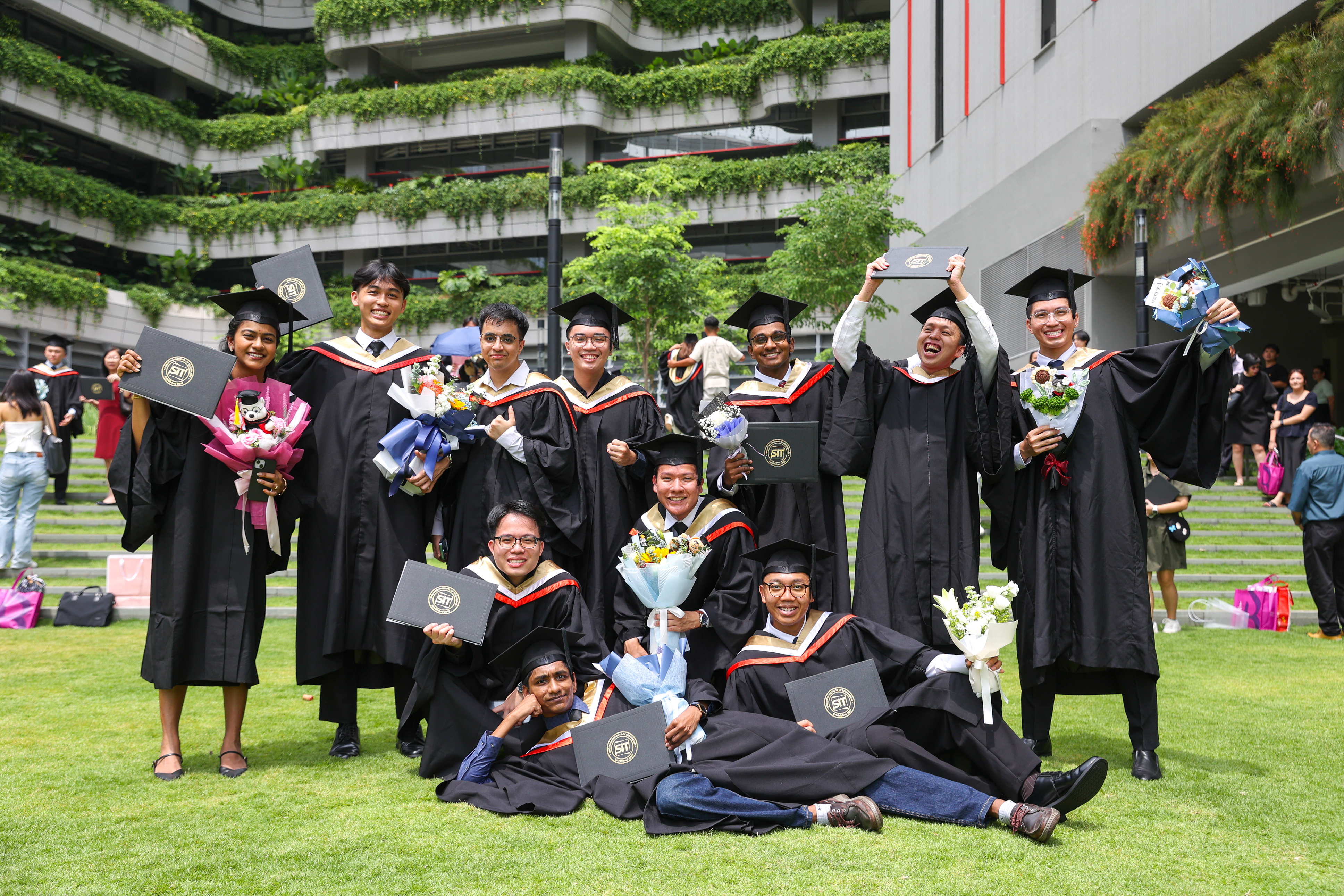 251017_S13_Convocation25_SIT-KengPhotography_0035_1H3A6186.jpg