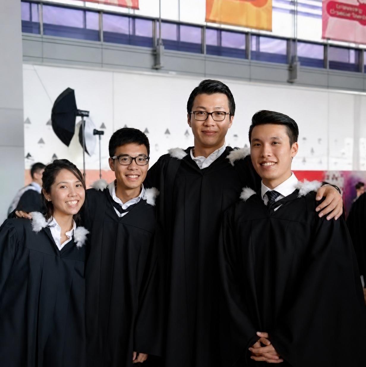 Jian Ming with his classmates on graduation day