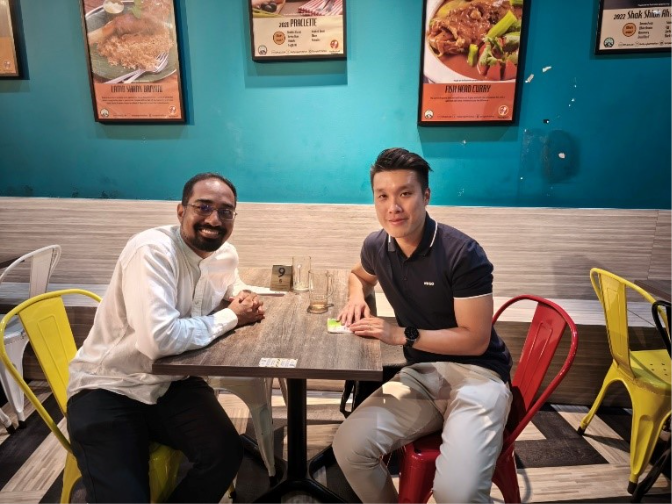 Jian Ming with another SIT alumnus, Sheikh, who was his junior in Imperial College 