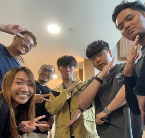 Yang Long Kai (second from right) with his NCS Fusion Programme cohort. 