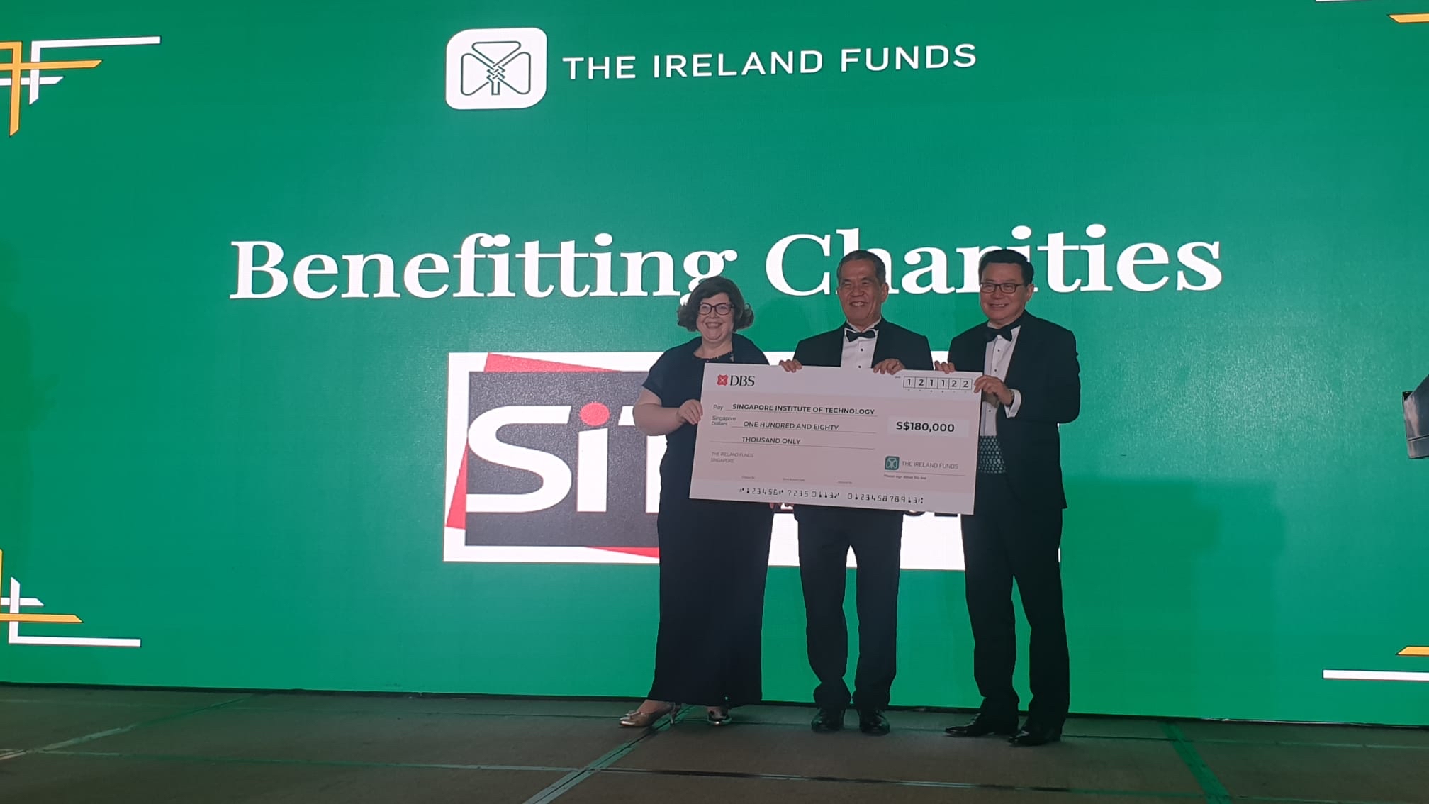 A Night of Appreciation at the Emerald Ball Singapore Institute of