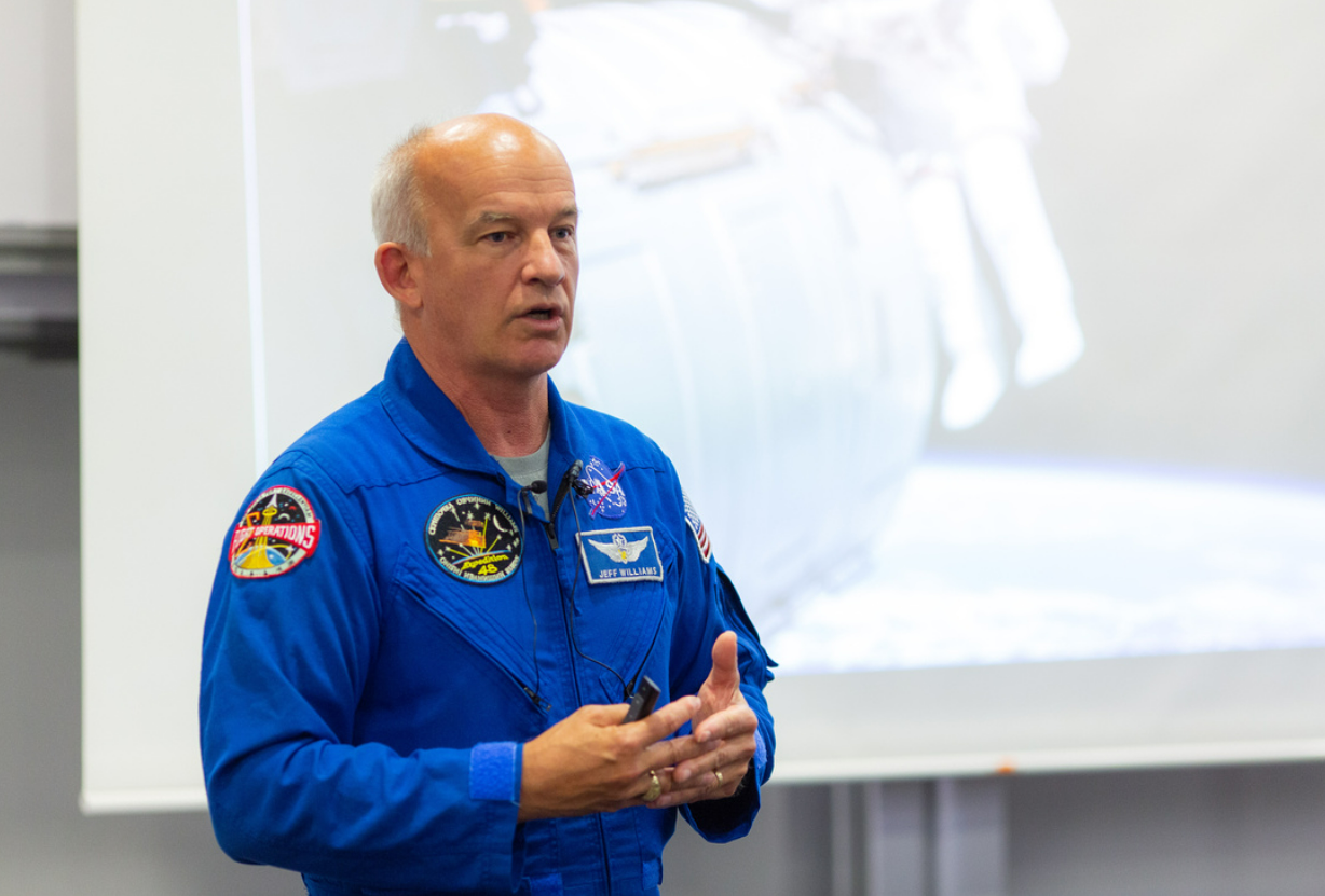 NASA Astronaut Jeffrey giving a talk at SIT