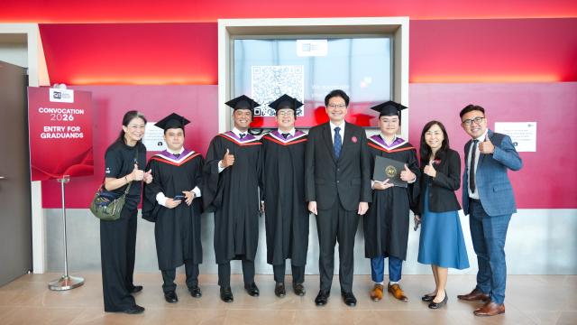 Long Kai at convocation.jpg
